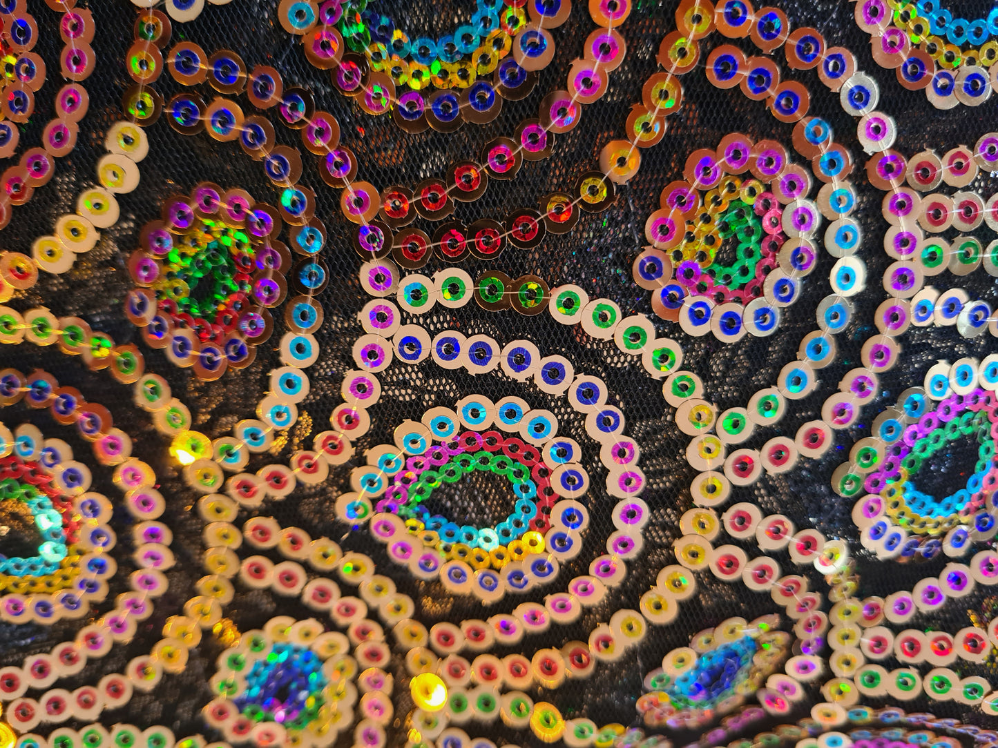 Belly dance hip scarf 'peacock' black gold without coins