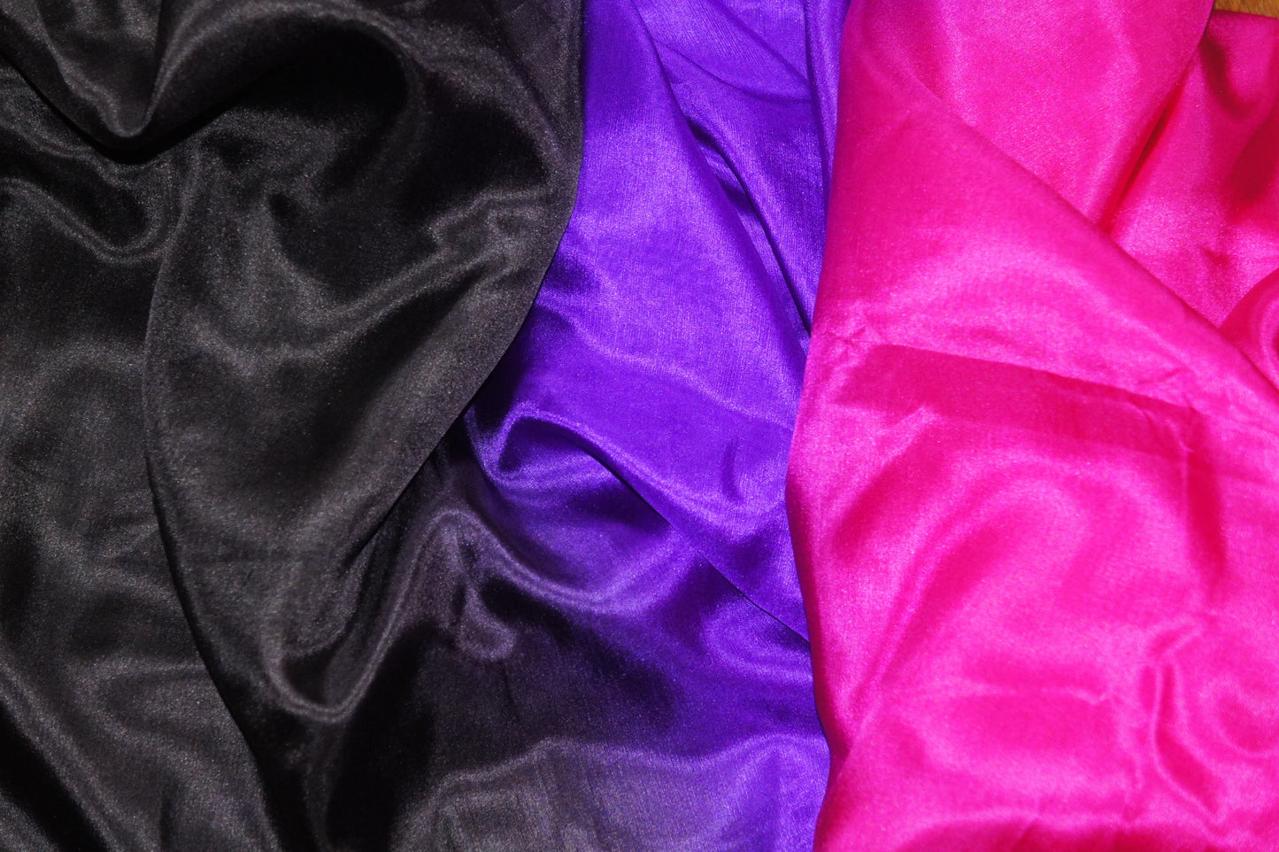 Silk veil in fuchsia color gradient 100% silk